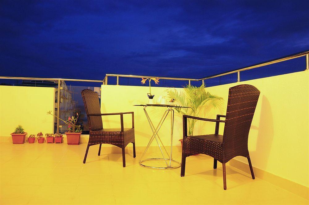Holidaymakers Inn Hulhumalé Extérieur photo