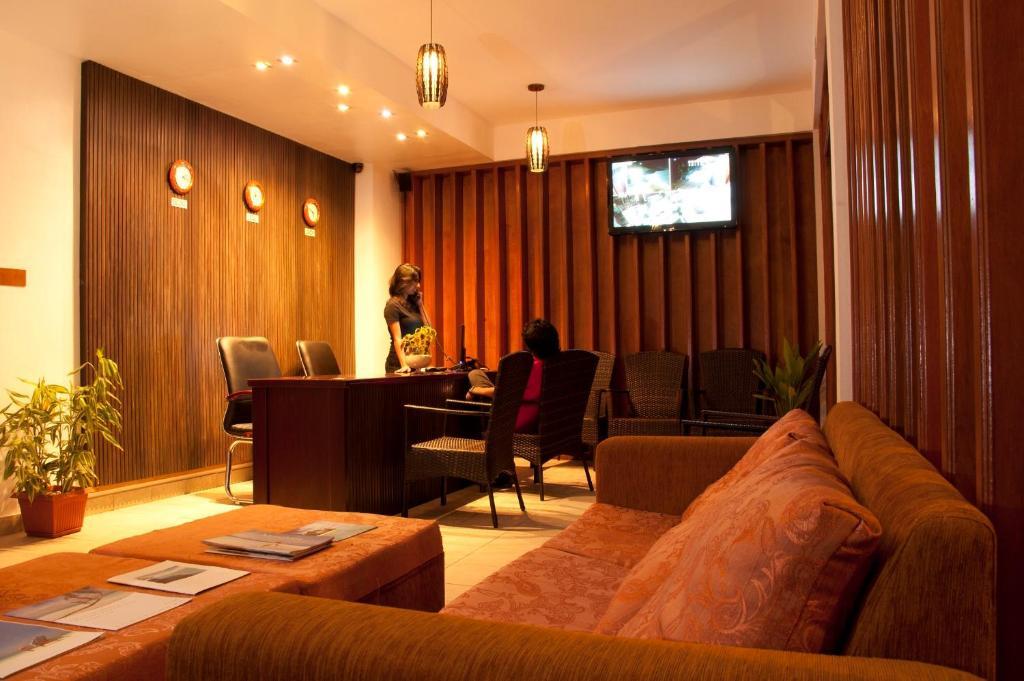 Holidaymakers Inn Hulhumalé Extérieur photo